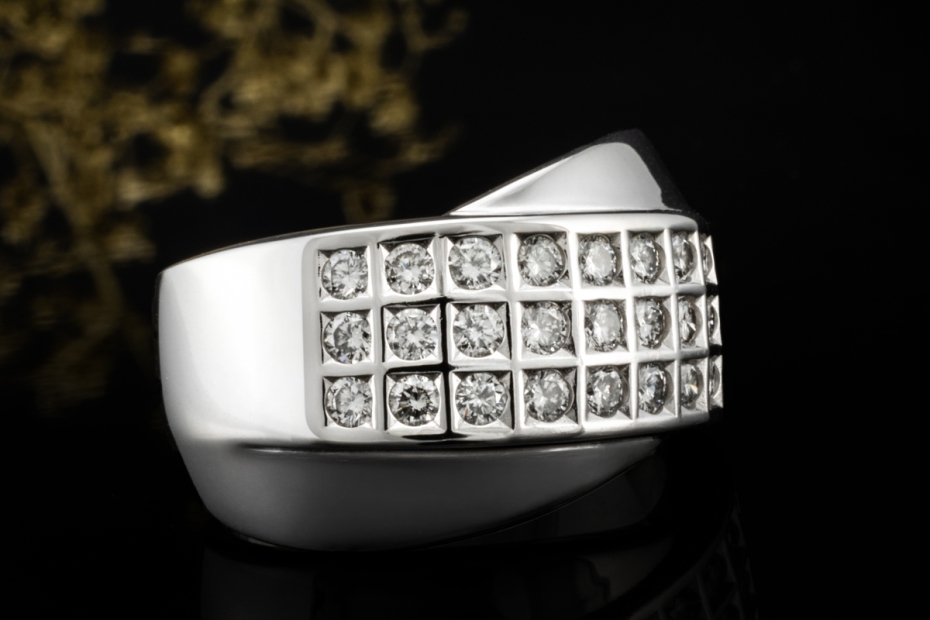 Ring Diamanten Geometrisches Design Massive Weißgold Goldschmiedearbeit 