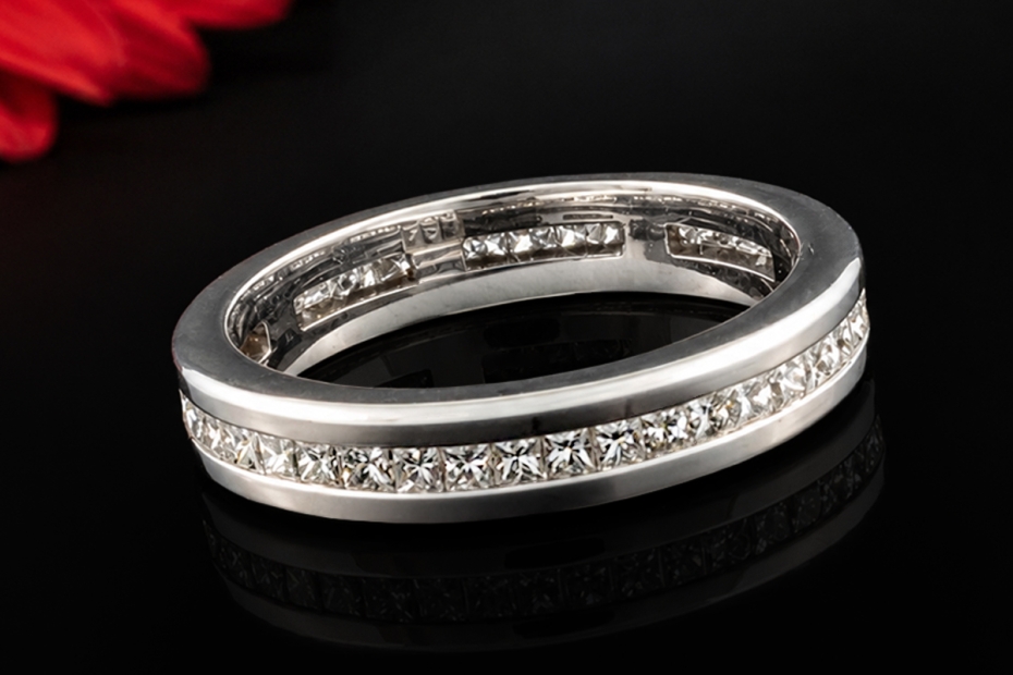 Memoire Ring Eckige Princess Cut Diamanten 1,20 Carat in 750er Weißgold 