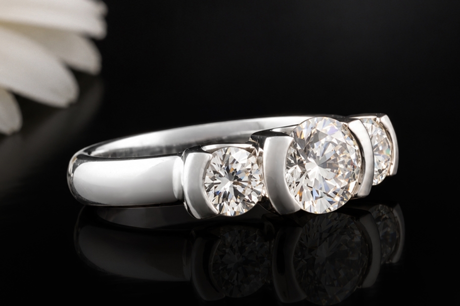 Trilogie Brillantring 1,78 Carat natürliche Diamanten in 750er Weißgold 