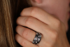 Leo Wittwer Ring mit Emaille Grau und Diamanten Brillanten Weißgold 750 