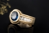 Saphir Ring mit Baguette Diamanten massiv gefertigt in 750er Gelbgold 