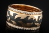 Leo Wittwer Ring Breit mit Emaille Grau und Diamanten Roségold 750 