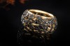 Pomellato Ring Arabesque Schwarze Diamanten verspielt in 750er Gelbgold 
