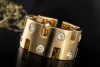 Massiver Ring Cut Outs Diamanten Handgefertigt Massiv in 585er Gelbgold 
