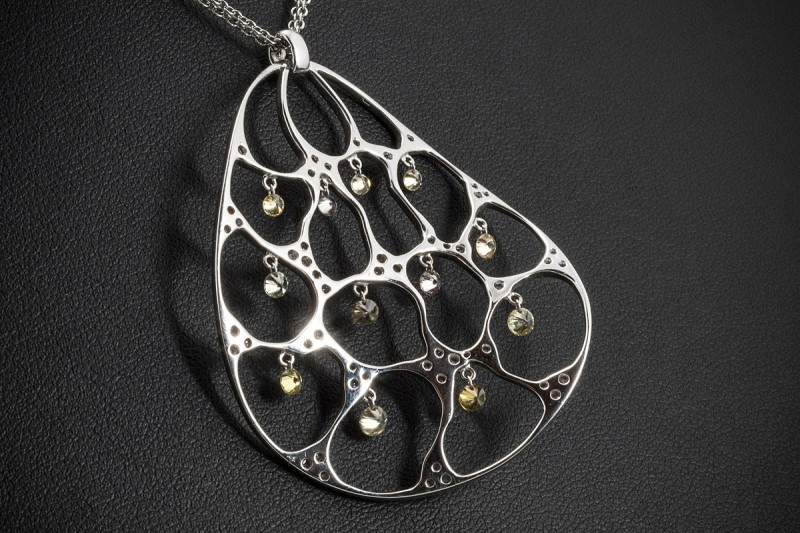 Exklusives Collier Kette mit XL Anhänger Tanzende Diamanten Weißgold 750 