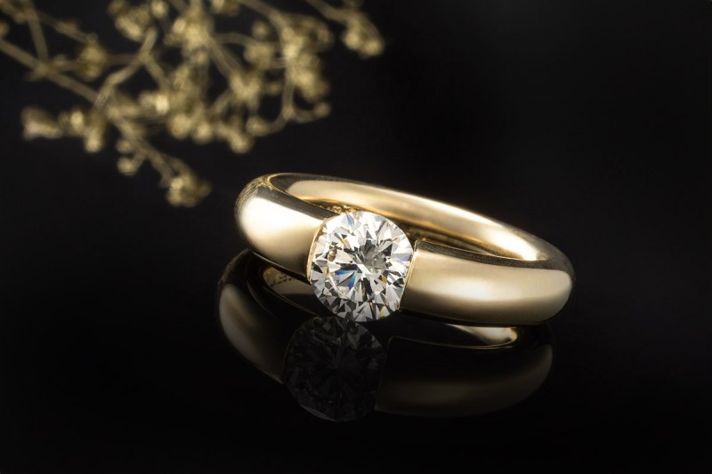 Niessing Spannring Solitär Ring mit Diamant Brillant 1,25 Carat Gelbgold 