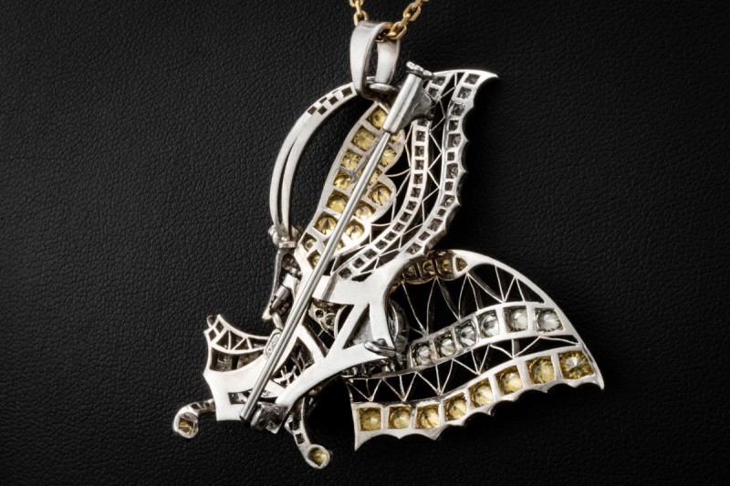 Schmetterling Brosche Anhänger Diamanten Gelb und Weiß in 750er Weißgold 