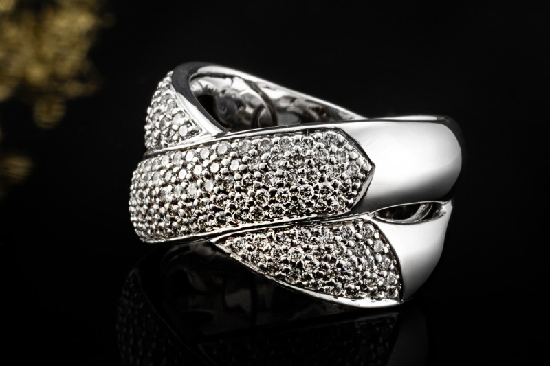 Verschlungener Doppelband Ring mit Diamanten Massive Arbeit Weißgold 750 