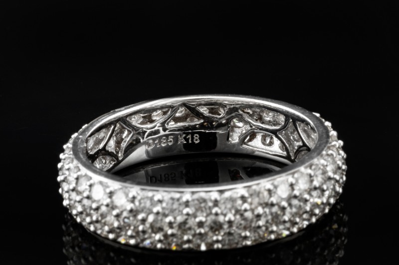 Memoire Ring Bandring mit Diamanten Goldschmiedearbeit in 750er Weißgold 