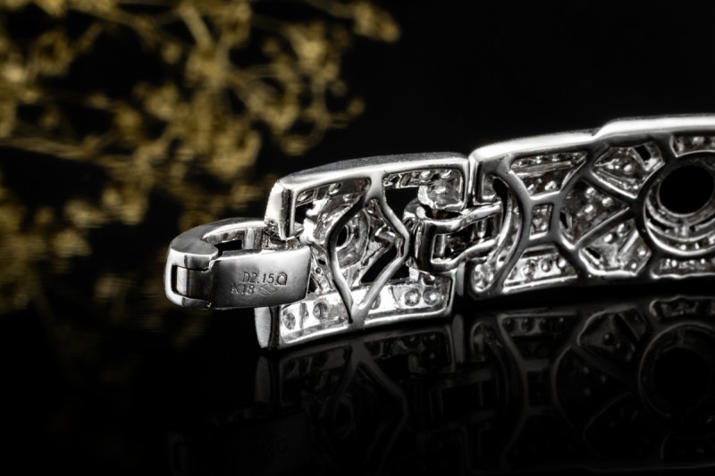 Antikes Armband mit Diamanten und Onyx Vollbesatz in 750er Weissgold 