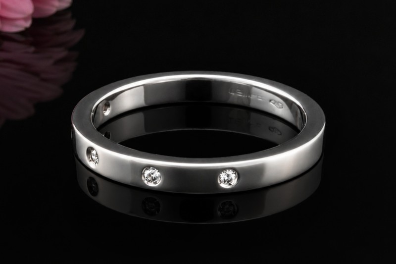 Eleganter Wempe  Memoire Ring mit Diamanten in 750er Weißgold Größe 59 