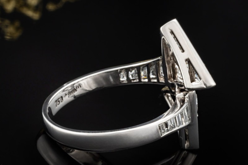 Exklusiver Designer Ring Dreiecke mit Diamanten Handarbeit Weißgold 750 