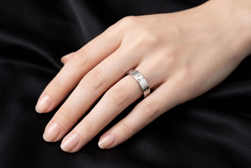 Cartier Love Ring Kleines Modell Schmal in Weißgold 750 Arbeit Größe 49 