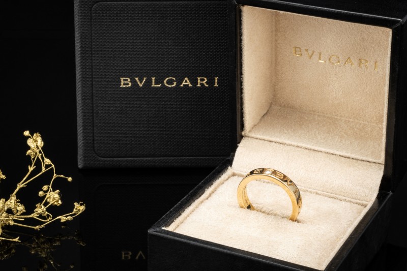 BVLGARI B.zero1 Ring Essential Band Solitär Diamant in Gelbgold 750 OVP 