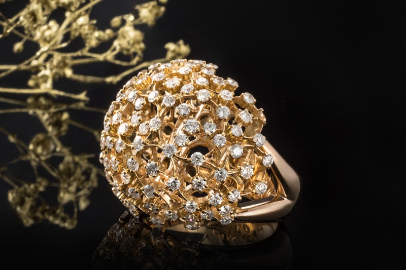 Cocktail Ring Exklusive Goldschmiedearbeit mit Diamanten in Roségold 750 