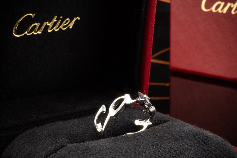 Cartier Ring Signature Schriftzug Icons in 750er Weißgold Größe 50 OVP 