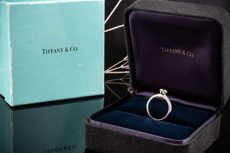 Tiffany & Co Solitär Ring Setting mit Diamant Brillant 0,30 Ct in Platin 