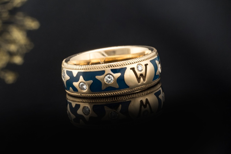 Wellendorff Vintage Ring Sternenhimmel Blau mit Diamanten 750er Gelbgold 