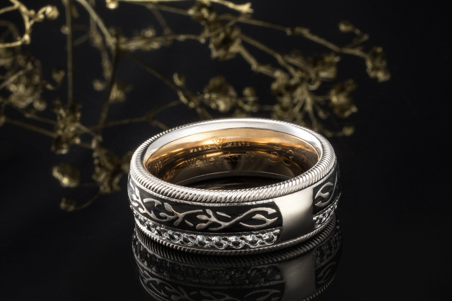 Wellendorff Ring Holunder Drehring mit 0,52 Ct. Diamanten in Weißgold 750 