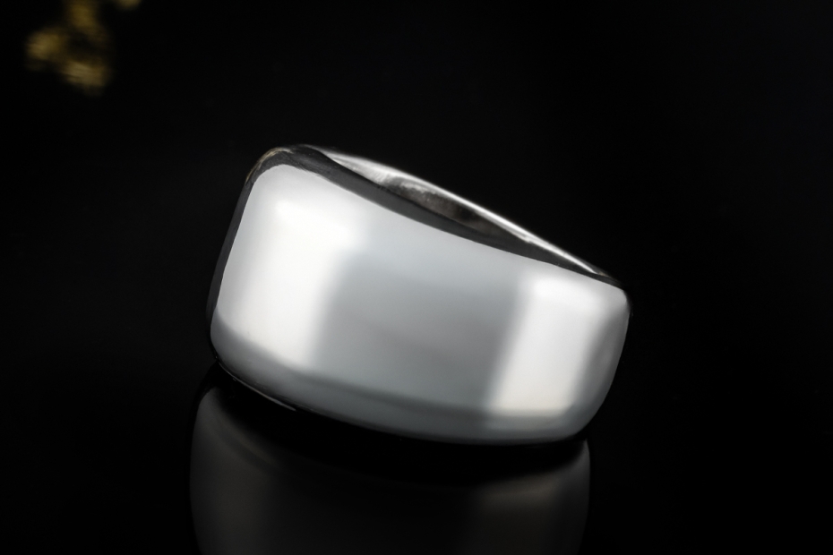 Cartier Ring Nouvelle Vague 1997 Breit und hochglänzend in Weißgold 750 