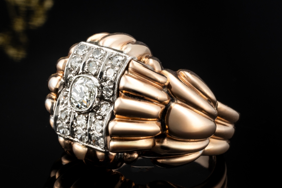 Antiker Ring im Vintage Design mit Diamanten im Altschliff in Roségold 