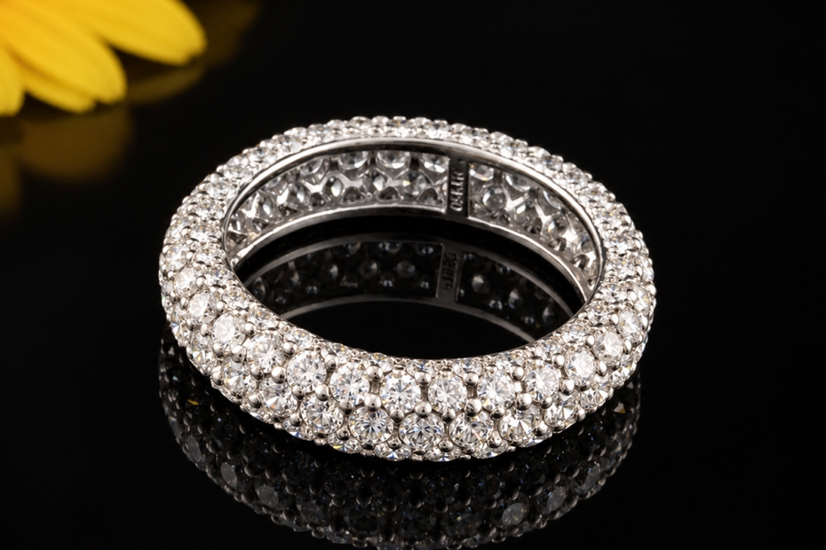 Exklusiver Memoire Ring Diamanten rundum 950er Platin Goldschmiedearbeit 