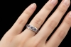 Memoire Ring mit Cabochon Iolith Goldschmiedearbeit in 750er Weißgold 