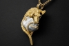 Anhänger Brosche Krokodil Barockperle und Diamanten Gelbgold Handarbeit 