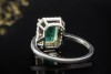 Ring Smaragd Emerald Cut gefasst in Gold mit Diamanten in 750er Weißgold 