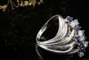 Verspielter Vintage Ring Saphire und Diamanten Blau Weiß in Weißgold 750 