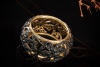 Pomellato Ring Arabesque Schwarze Diamanten verspielt in 750er Gelbgold 
