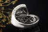 Black and White Ring Crossover mit Diamanten 750er Weißgold Handarbeit 