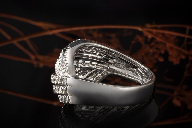 Ring Crossover Diamanten Brillanten Goldschmiedearbeit in Weißgold 750 