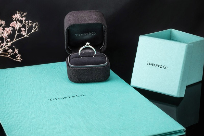 Tiffany & Co Solitär Ring Setting mit Diamant 0,24 Ct in Platin Full Set 