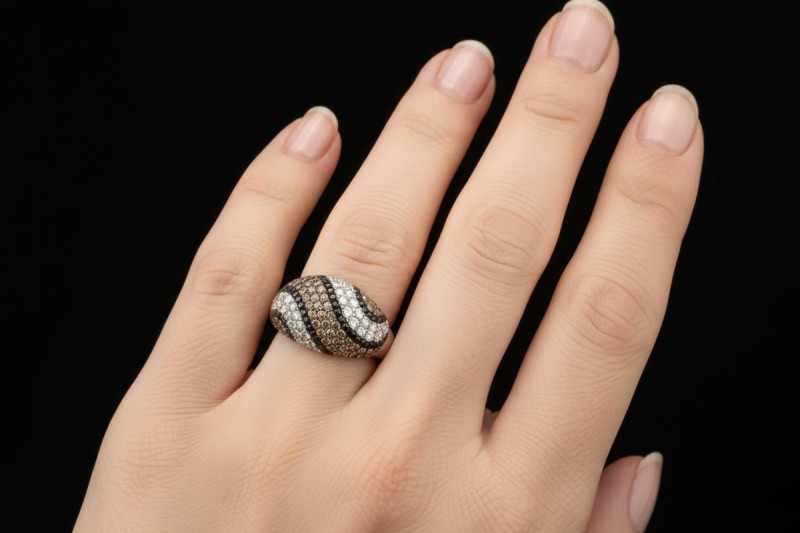 Cocktailring Ring Diamant Arbeit Weiß Braun Schwarz in 750er Weißgold 