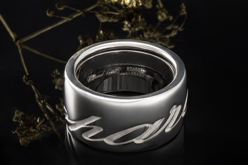 Chopard Chopardissimo Ring Drehring mit Schriftzug 53 in 750er Weißgold 