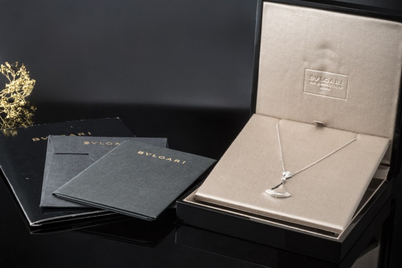 BVLGARI Divas Dream Halskette Collier mit Diamanten in Weißgold Full Set 