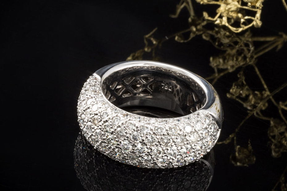 Ring mit 2,87 Carat Diamanten Goldschmiedearbeit Bandring Weißgold 750 