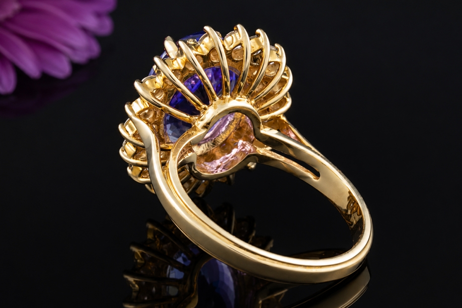 Entouragering Amethyst Cocktailring mit Diamanten in Gelbgold Handarbeit 