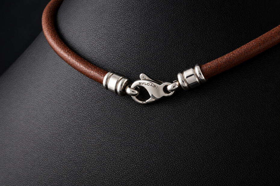 BVLGARI Tondo Sun Collier Kette Leder Braun Anhänger Sonne in 750er Gold 