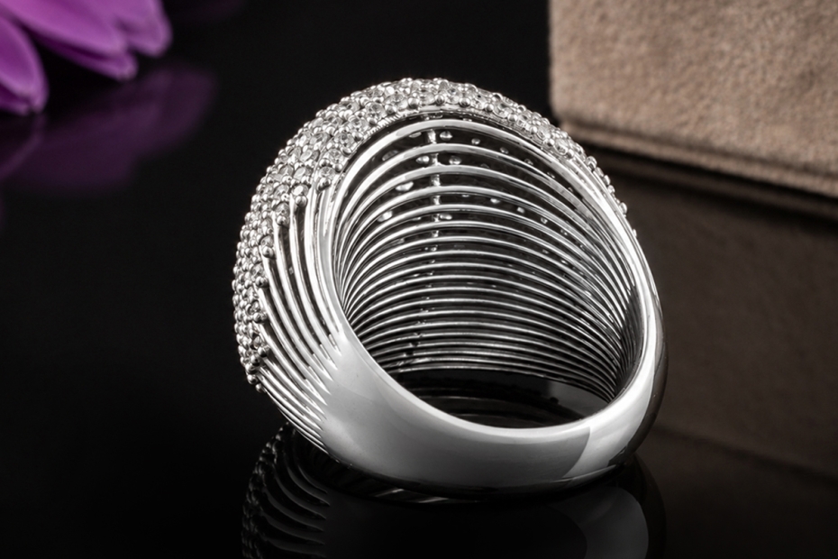 Hollfelder Prachtvoller Cocktailring mit 5 Ct. Diamanten in Weißgold 750 