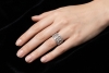 Breiter Herz Bandring mit Diamanten durchbrochen in 950er Platin Arbeit 