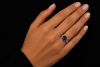 Hollfelder Ring mit facettiertem Amethyst und Diamanten in Weißgold 750 