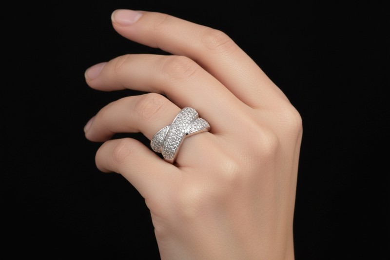 Verschlungener Doppelband Ring mit Diamanten Massive Arbeit Weißgold 750 