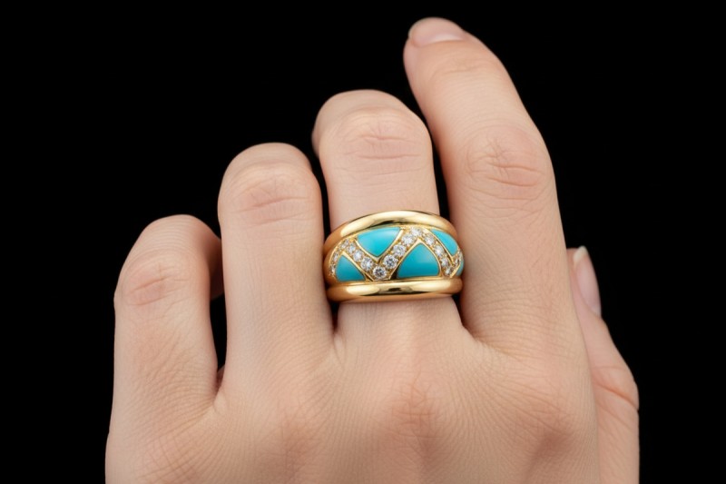 Cocktailring Ring mit Türkis dreieckig mit Diamanten in 750er Gelbgold 