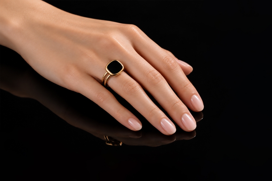 Roberto Coin Ring Schwarze Jade Asymmetrisches Design in 750er Roségold 