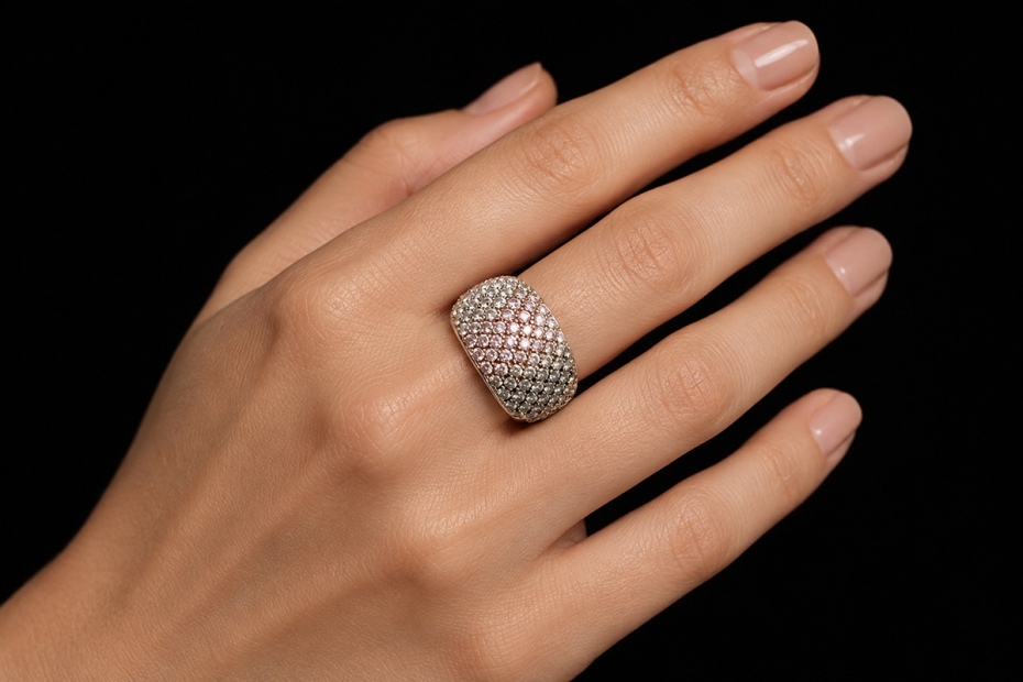 Massiver Designer Ring mit farbigem Diamant-Pavé in Weißgold 750 Arbeit 