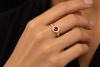 Hollfelder Creations Solitär Ring Roter Granat Mattiertes 750er Roségold 