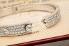 Cartier Love Armreif Klassisch Diamanten Ausgefasst in Weißgold Full Set 