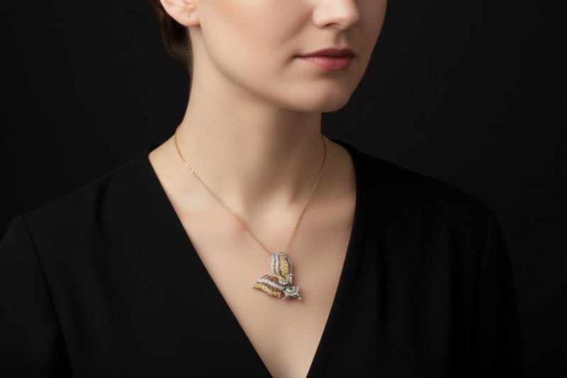 Schmetterling Brosche Anhänger Diamanten Gelb und Weiß in 750er Weißgold 